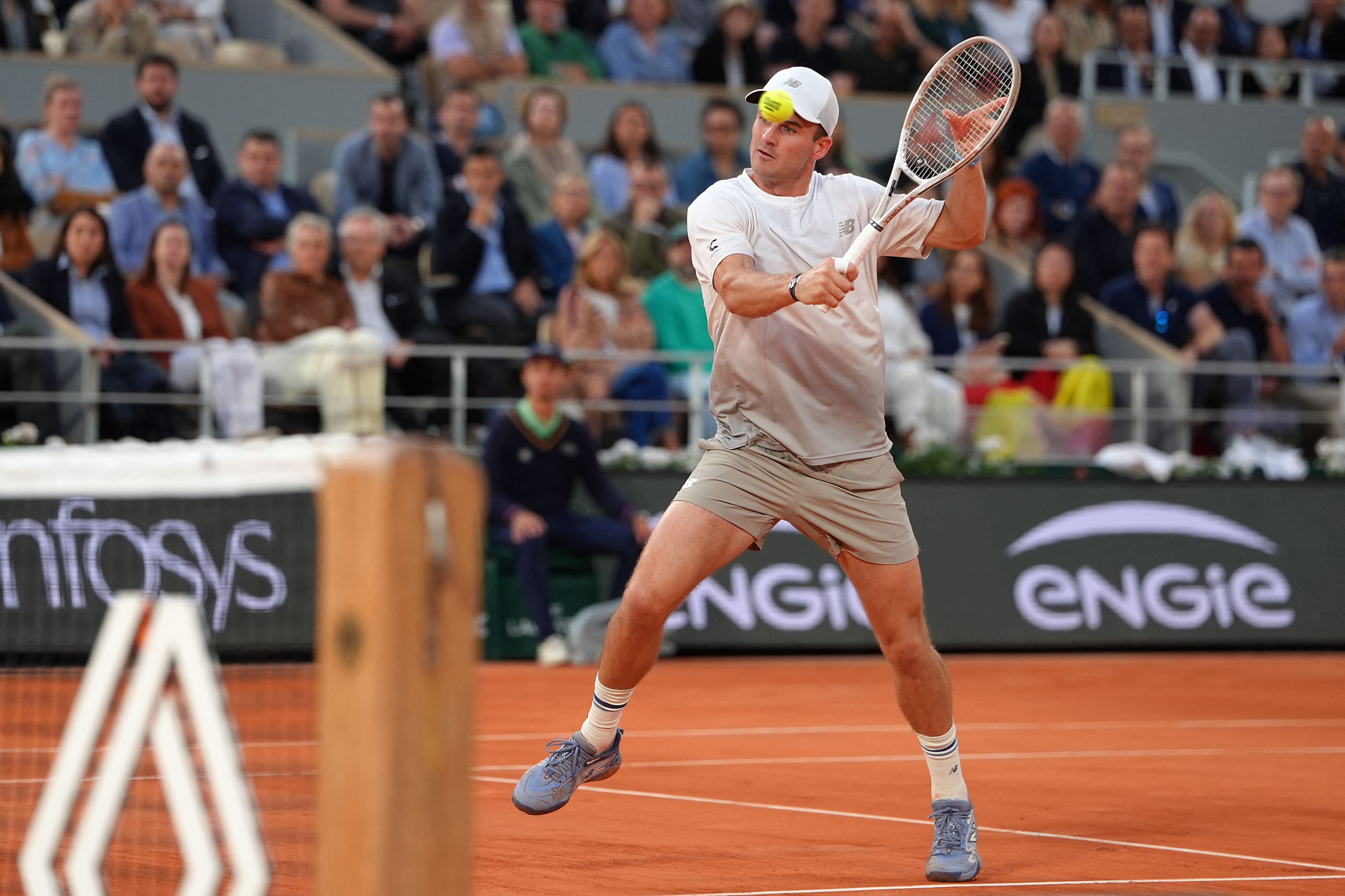 日本网球队险胜澳大利亚网球队,阿尔卡拉斯爆发神勇 日本网球队险胜澳大利亚网球队,阿尔卡拉斯爆发神勇