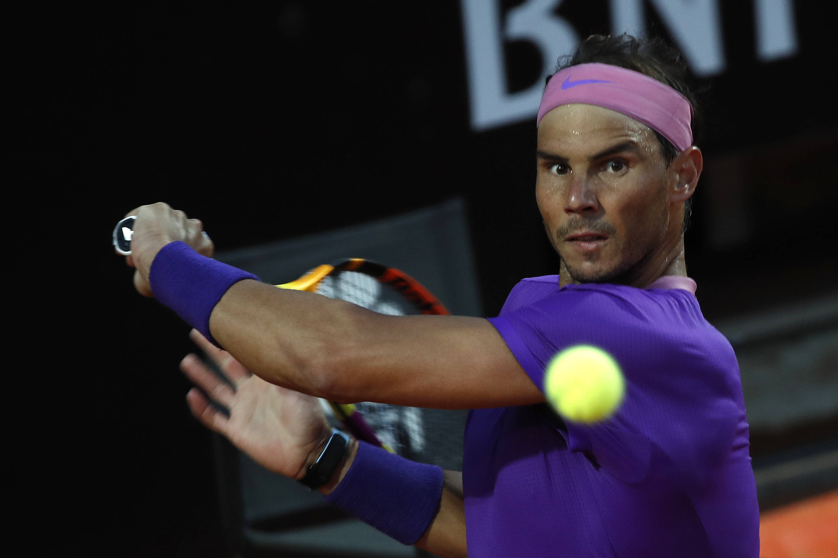 意大利网球队逆转西班牙网球队，纳达尔打破历史纪录