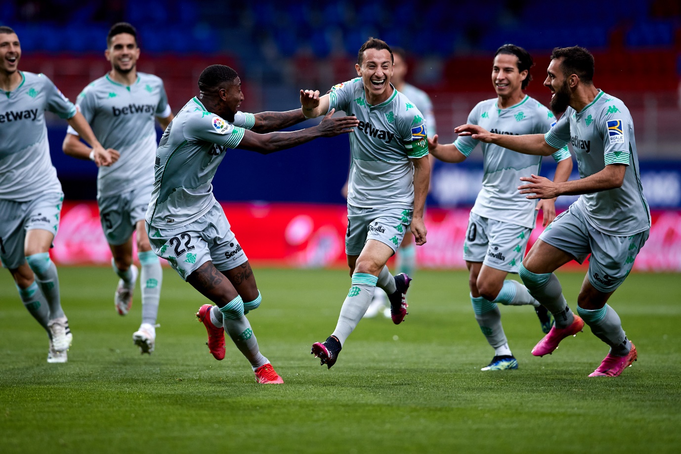 美洲杯赛季收官，冠军榜单揭晓