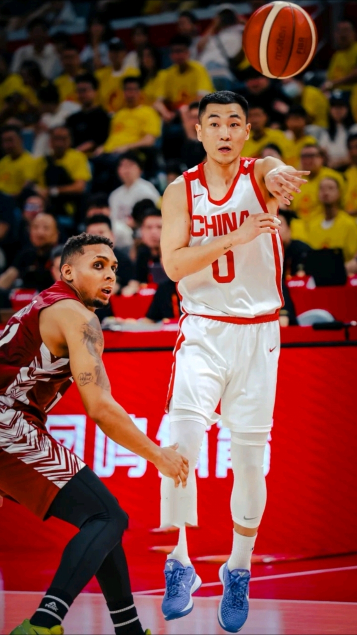 广东队力克北京队，高诗岩统治全场