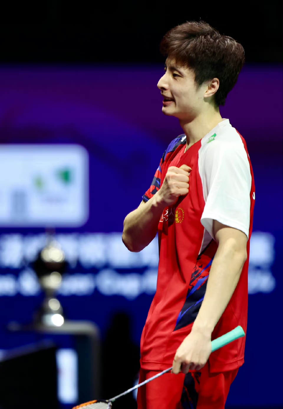 中国队完胜日本队，石宇奇高光表现