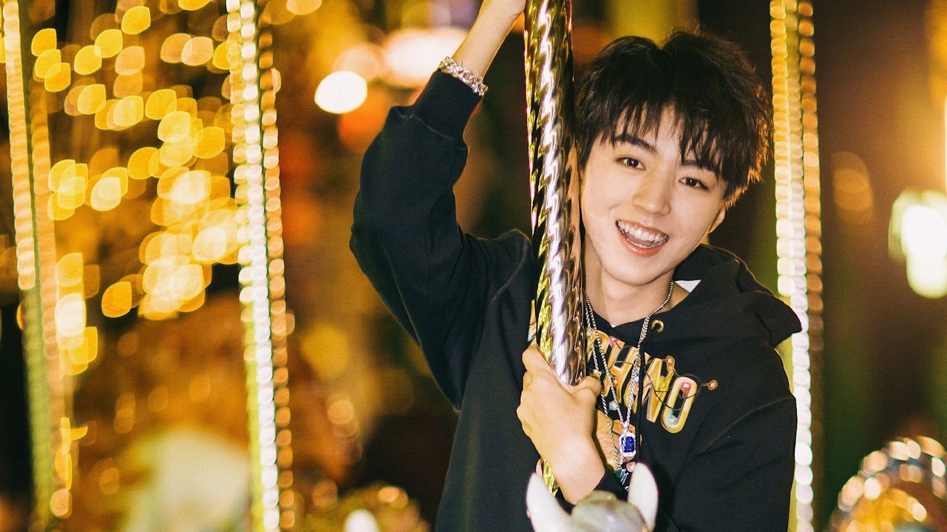 暗流与冰川，阿斯顿马丁的绝杀，塞恩斯的无声胜利