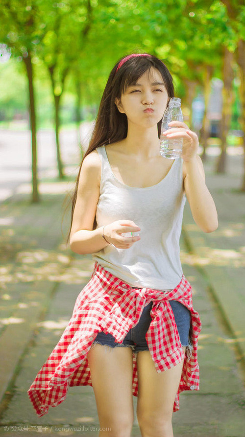 双线并行，篮球激情，雷霆强势晋级，新疆队闪耀联赛