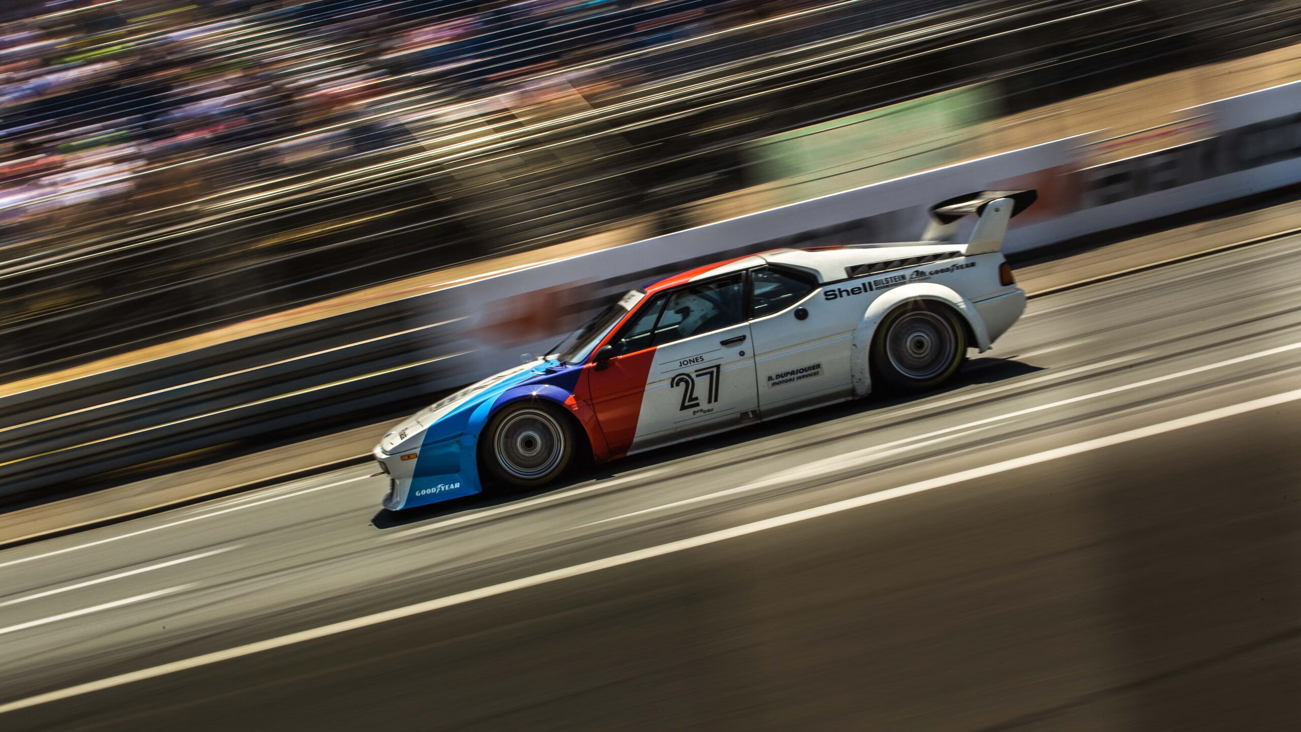 跨界风暴，中国足球速胜突尼斯，卢卡库接管F1年度争冠赛